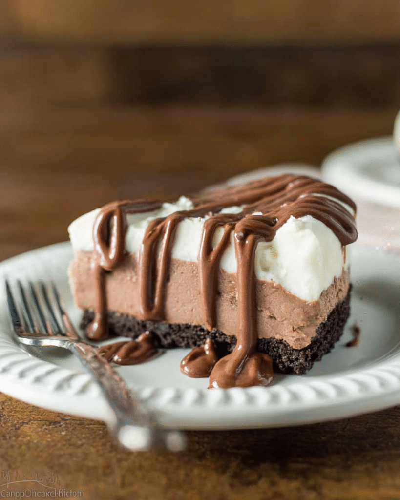 No-Bake Brownie Batter Cheesecake: A Decadent Delight!