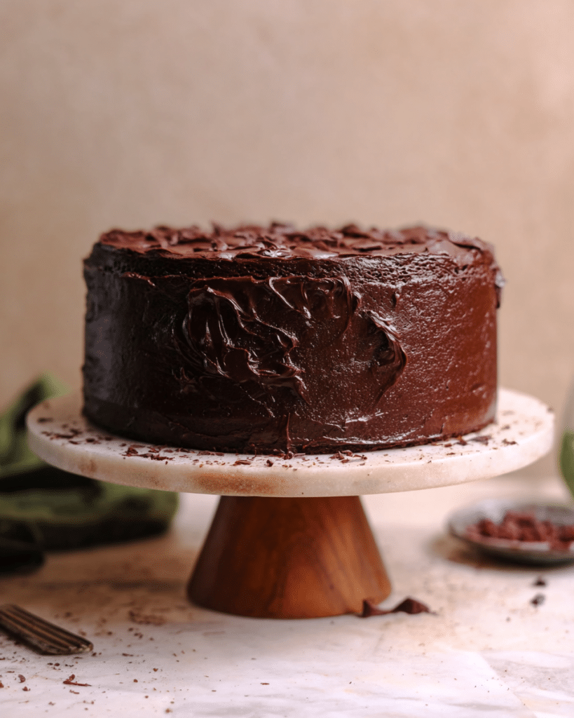 Matilda Chocolate Cake: Discover the Ultimate Recipe! 9 Easy homemade Matilda chocolate cake on a serving plate